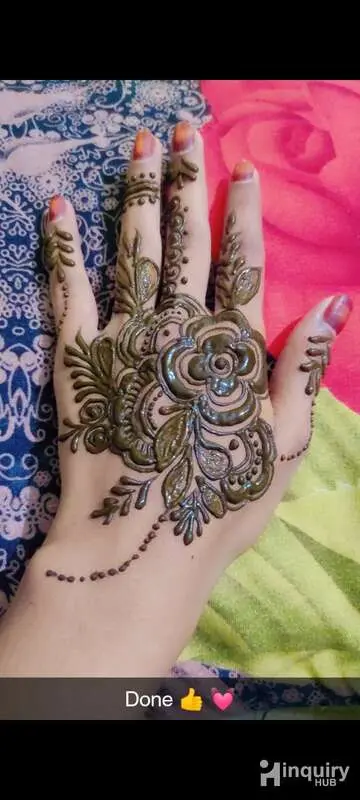 Saisha  Mehendi Artists