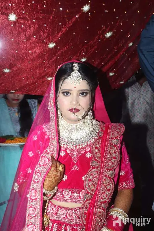 Supriya  Divine Glow Ara