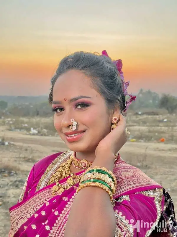 Sayali  Makeoveryby