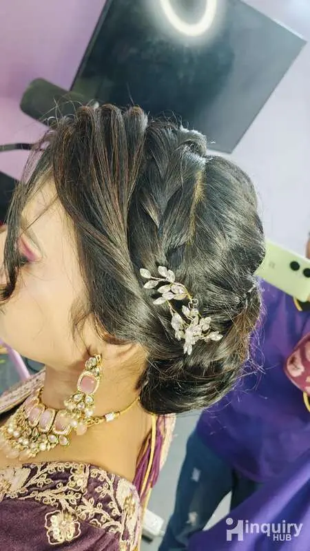 Poonam Paryani