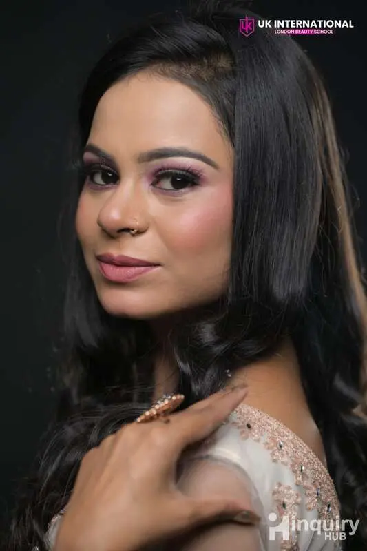 Vashu Professional Makeup Artist