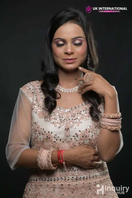 Vashu Professional Makeup Artist