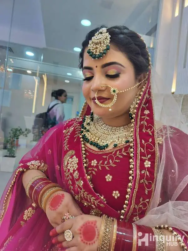 Vashu Professional Makeup Artist