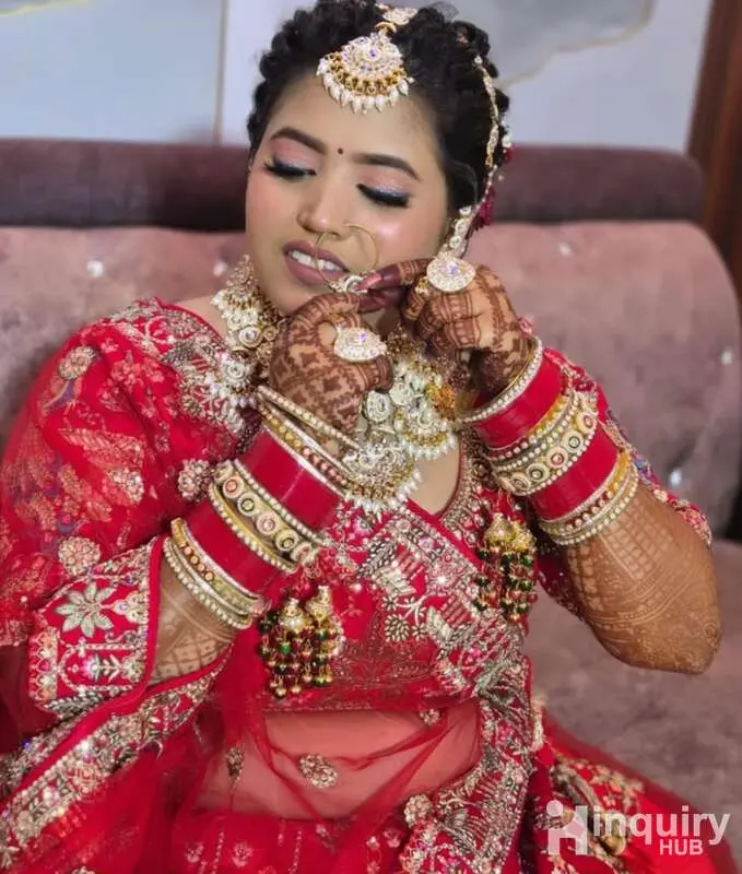 Shreya Freelance Makeup Artist