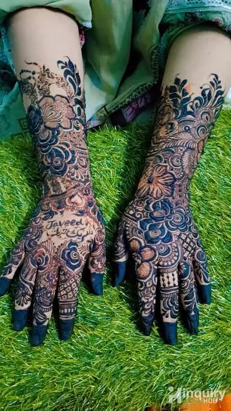 Misba Mehendi Artist