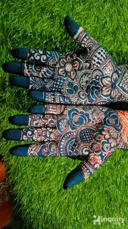 Misba Mehendi Artist