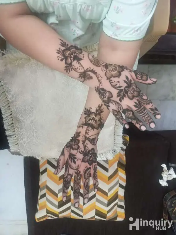 Syeda Fatima  Mehndi Artists