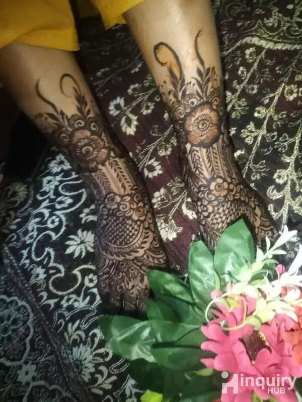 Syeda Fatima  Mehndi Artists