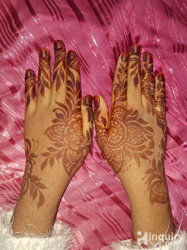Syeda Fatima  Mehndi Artists