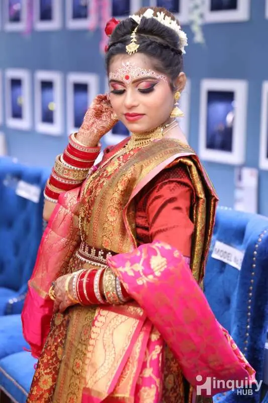 Aamna Makeup Artist