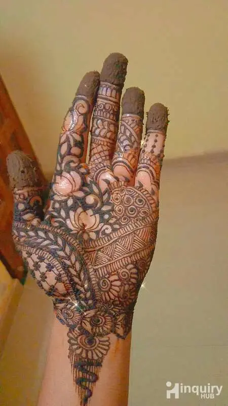 Shraddha S Mehendi Art