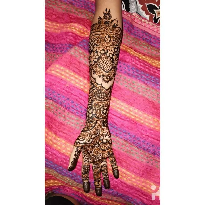 Manisha Mehendi Artist