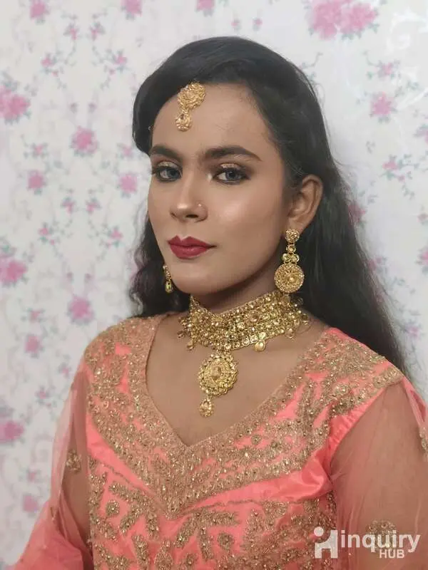 Liza Makeup   Academy