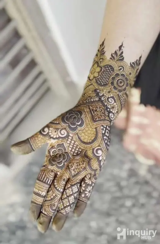 Sabnam Khan Mehndi Artist