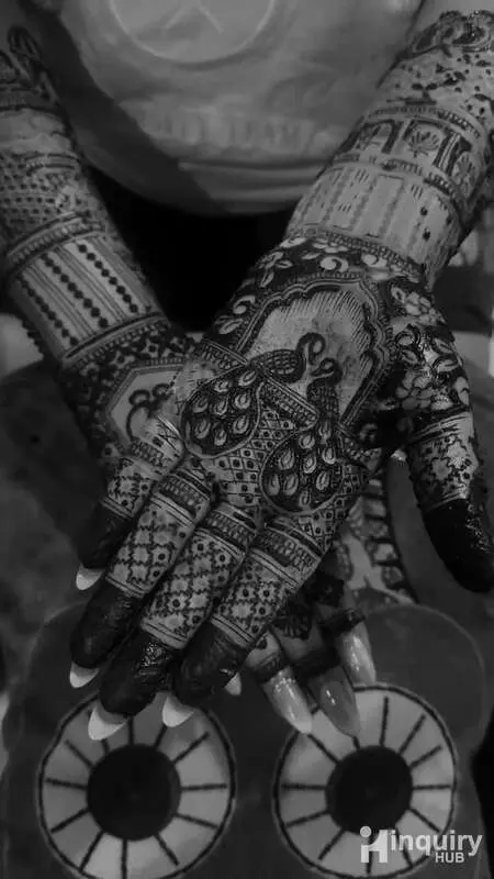 Pawni  Mehandi Artist