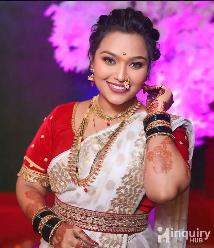 Makeup And Hairstylist By Dnyanda
