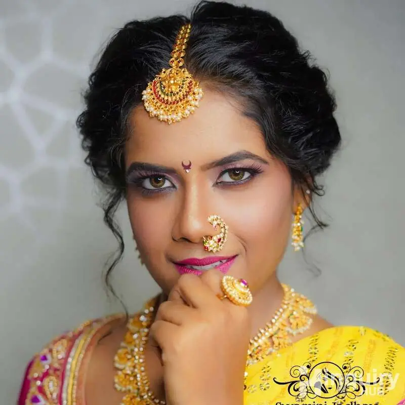 Swamini Jadhav Makeup  Hair   Nail Artist