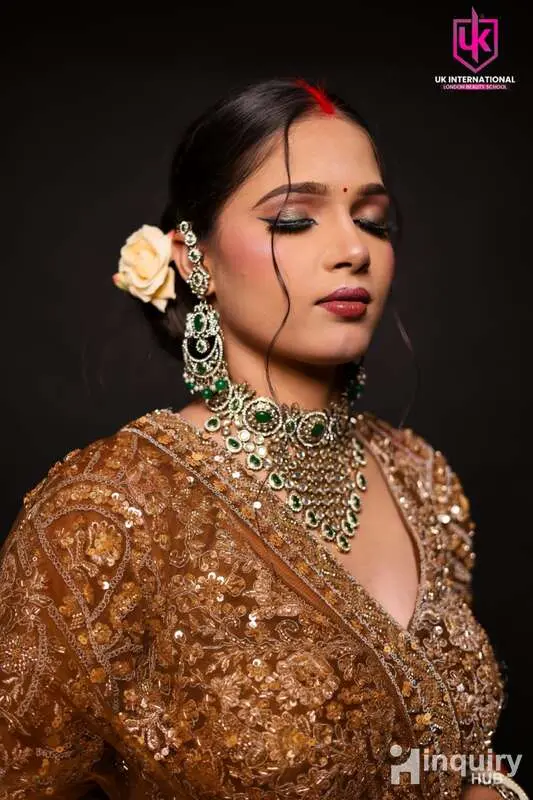 She Style Makeup