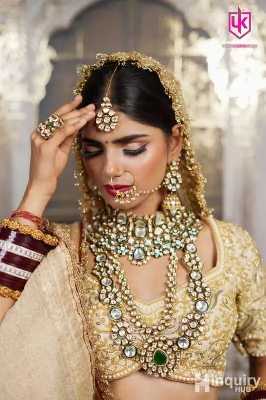 She Style Makeup