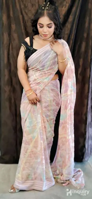 Shreeji Shringar Hub By Professional Makeup Artist Rajni