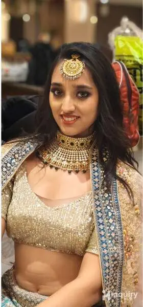 Ruma Makeup Artist
