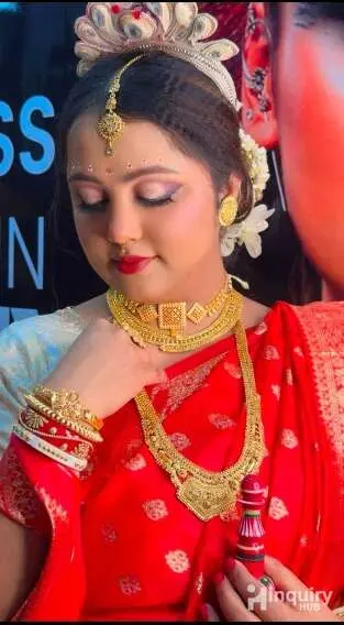 Ruma Makeup Artist