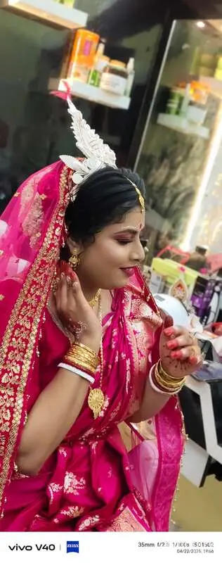Ruma Makeup Artist