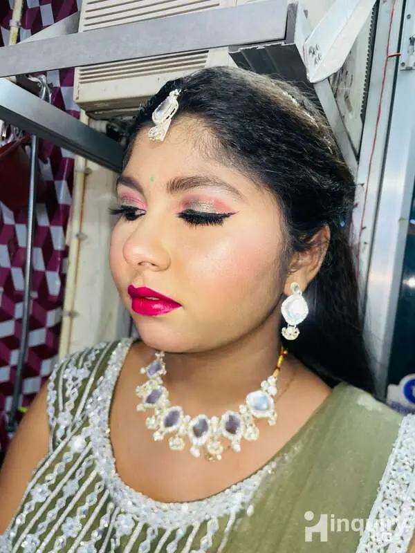Rakhi Makeup Artist