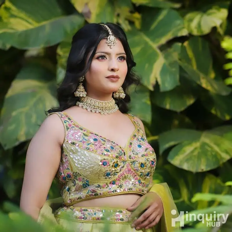 Makeup Artist  Ritu
