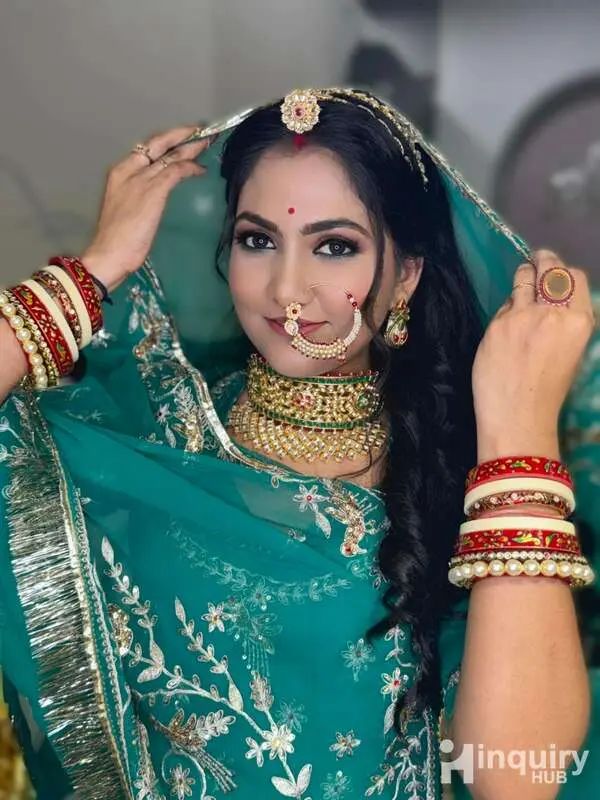 Makeup Artist  Ritu