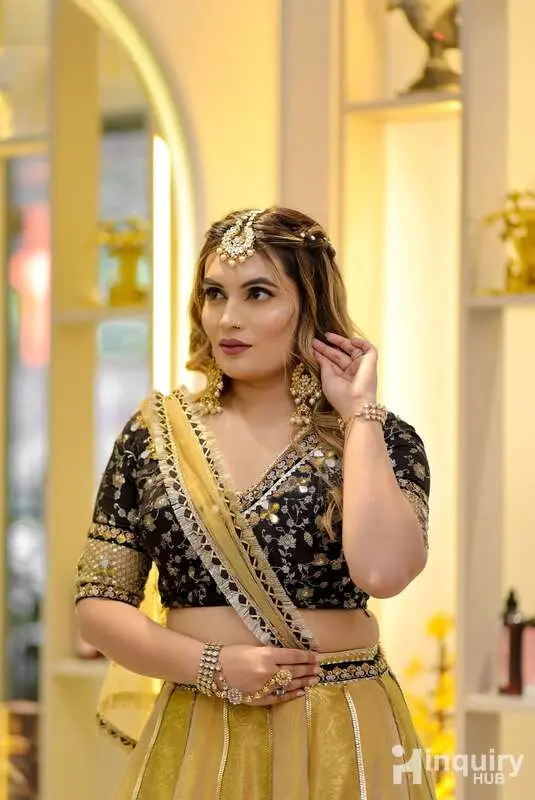 Makeup Artist  Ritu