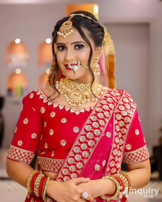 Makeup Artist  Ritu