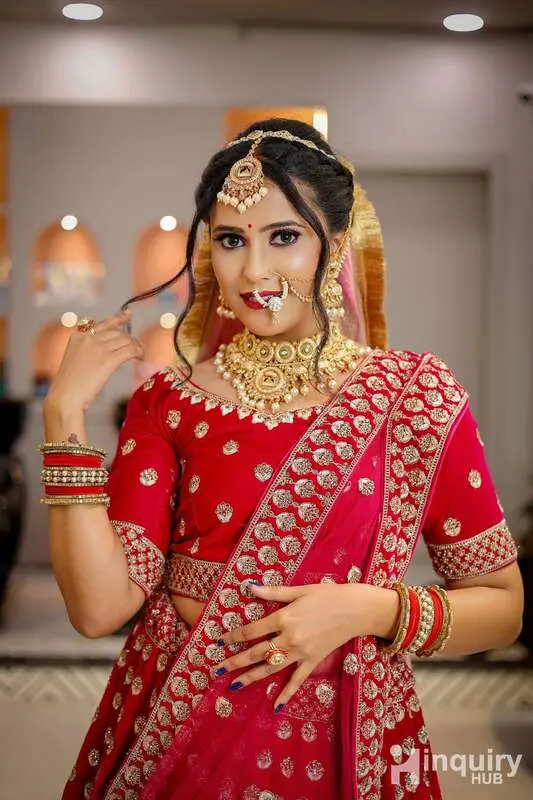 Makeup Artist  Ritu