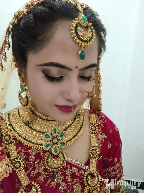 Mahi Makeup Artist