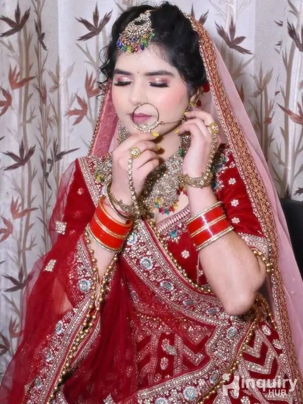 Shree Radhey Salon