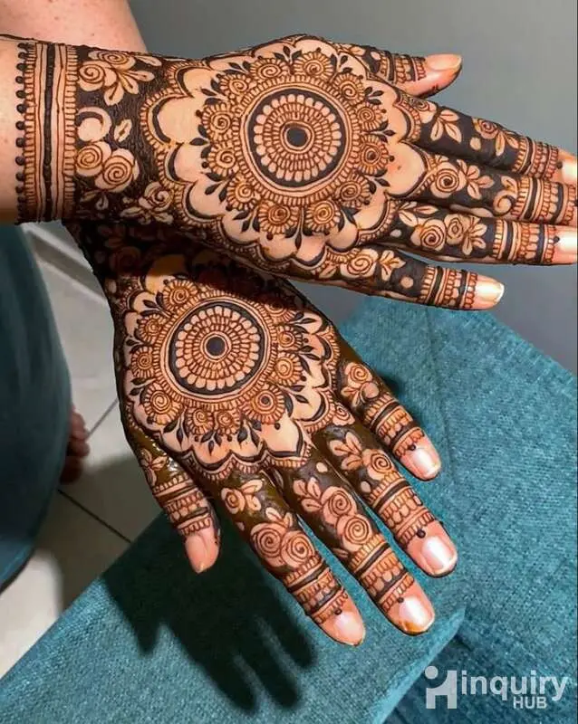 Mahendi Artist Mariya