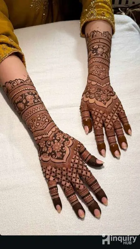 Mahendi Artist Mariya