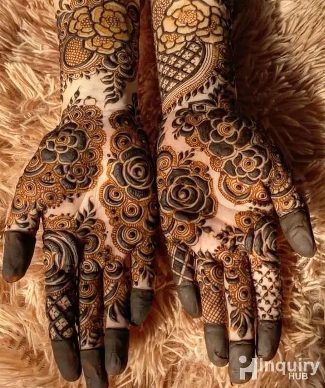 Mahendi Artist Mariya