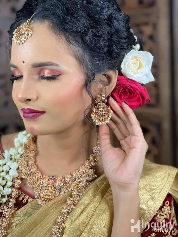 Rojalin  Makeup Artist
