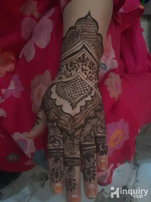 Mariya Mehandi  Artist