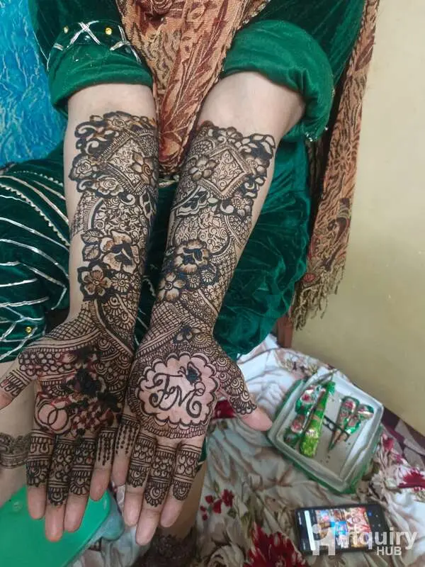 Mariya Mehandi  Artist