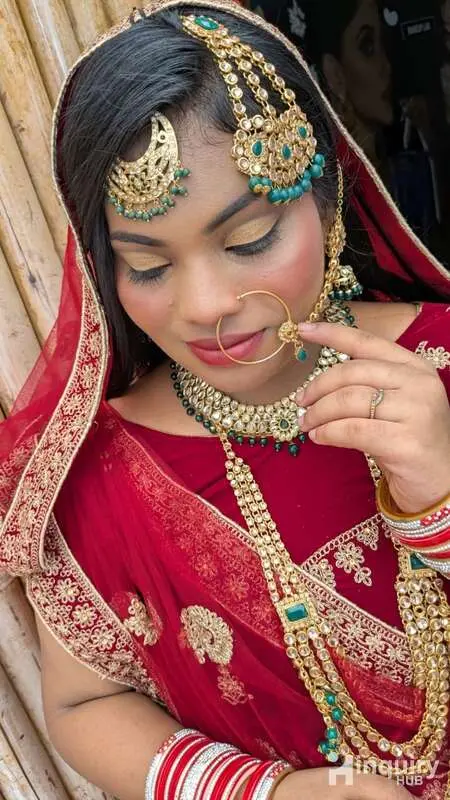 Pavani Makeovers31
