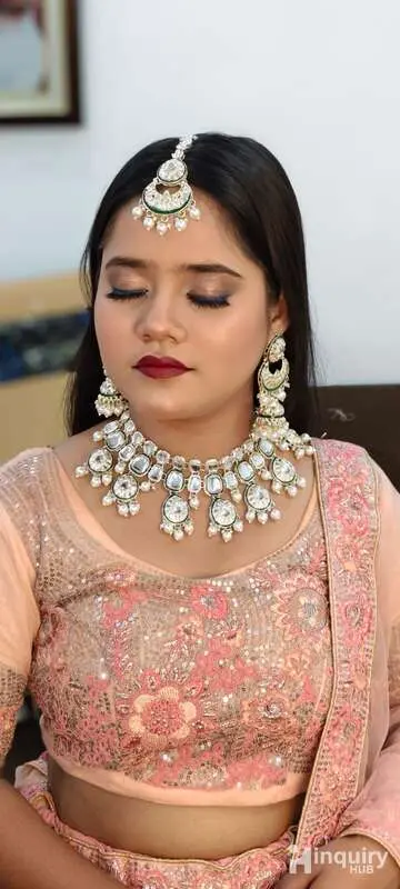 Simran Kaur Makeup Artist
