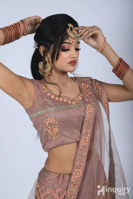Ishika Maurya  Makeup Artist