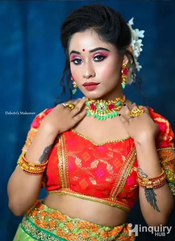 Debotri's Beauty Castle  Makeupartist Debotri