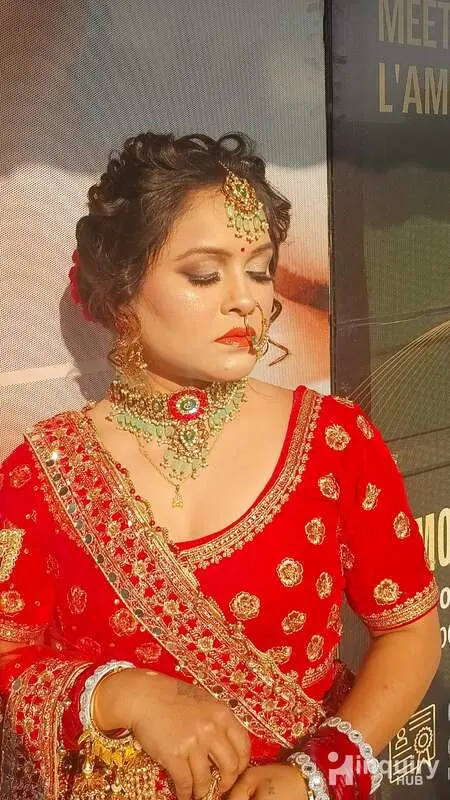 Glam Up By Pooja