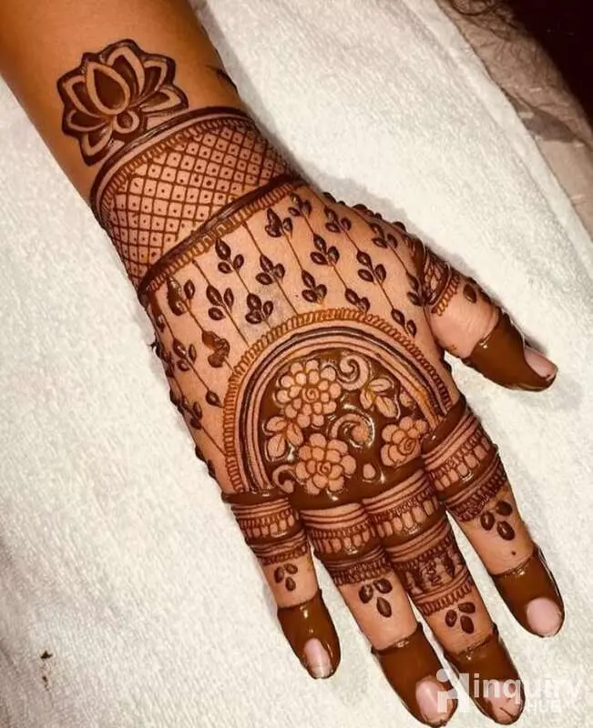 Parimala Mehendhi Artist