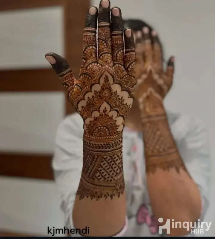 Mehandi Artist Kashish Jiwane