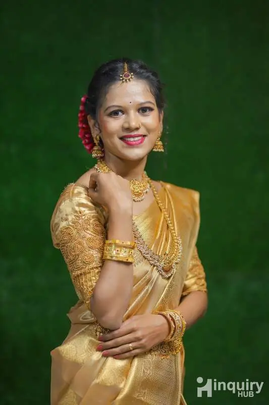 Anuradha Raskar Makeup Artist