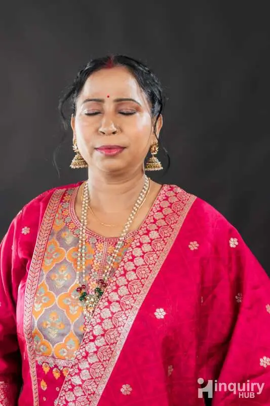 Makeup Artist Harshita Phartyal
